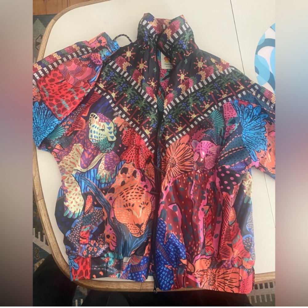 Farm Rio Cool Leopards Windbreaker Jacket (shorts sold separately) - Picture 4 of 4
